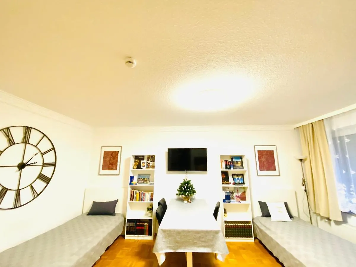 #Welcometomessehannover#Twobedroomapartment&Balcony Germany