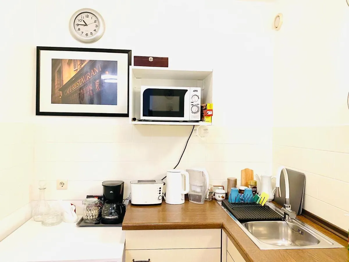 #Welcometomessehannover#Twobedroomapartment&Balcony Apartment